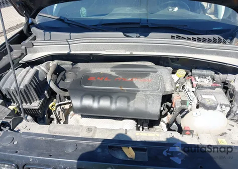 2020 Jeep Renegade Altitude 4X4 из США, поврежденный, VIN ZACNJBBB6LPL93284